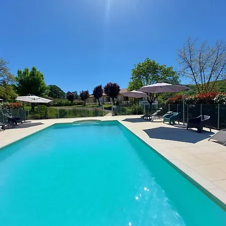 Les Courreges Holiday home Vezac (Dordogne)